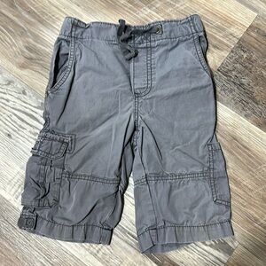 🩳 Carter’s cargo shorts